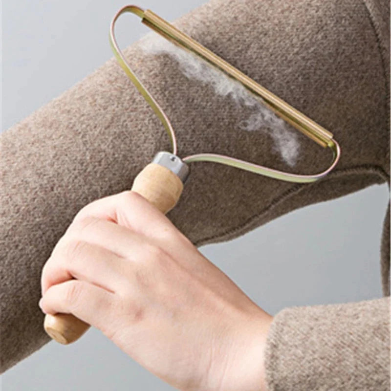 Self-Cleaning Pet Brush
