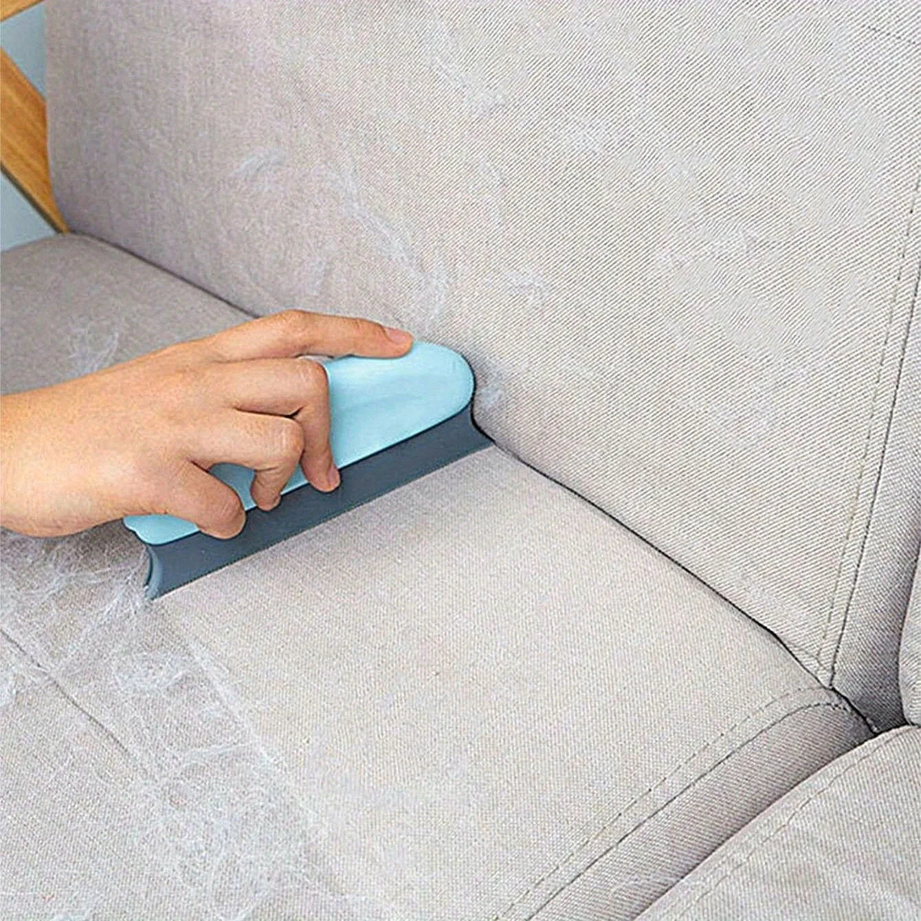 Self-Cleaning Pet Brush